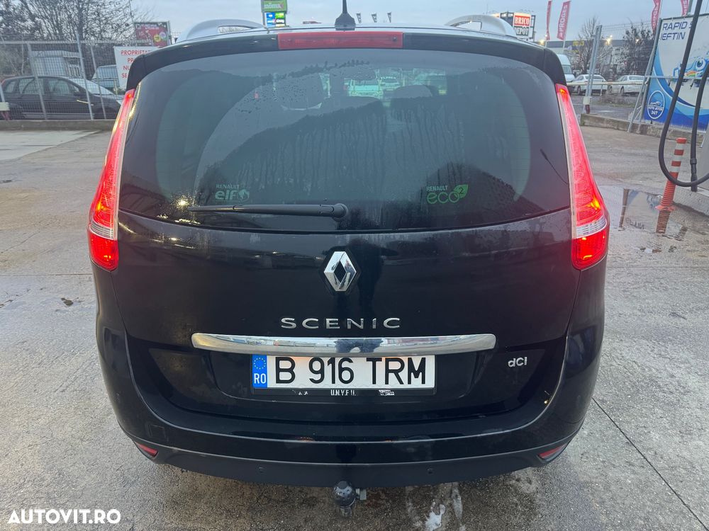 Renault Grand Scenic - 26
