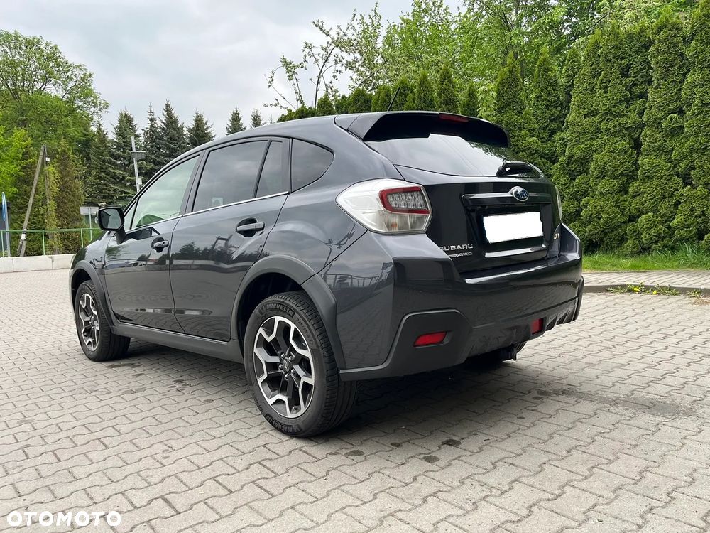 Subaru XV 2.0 i Exclusive Lineartronic - 29