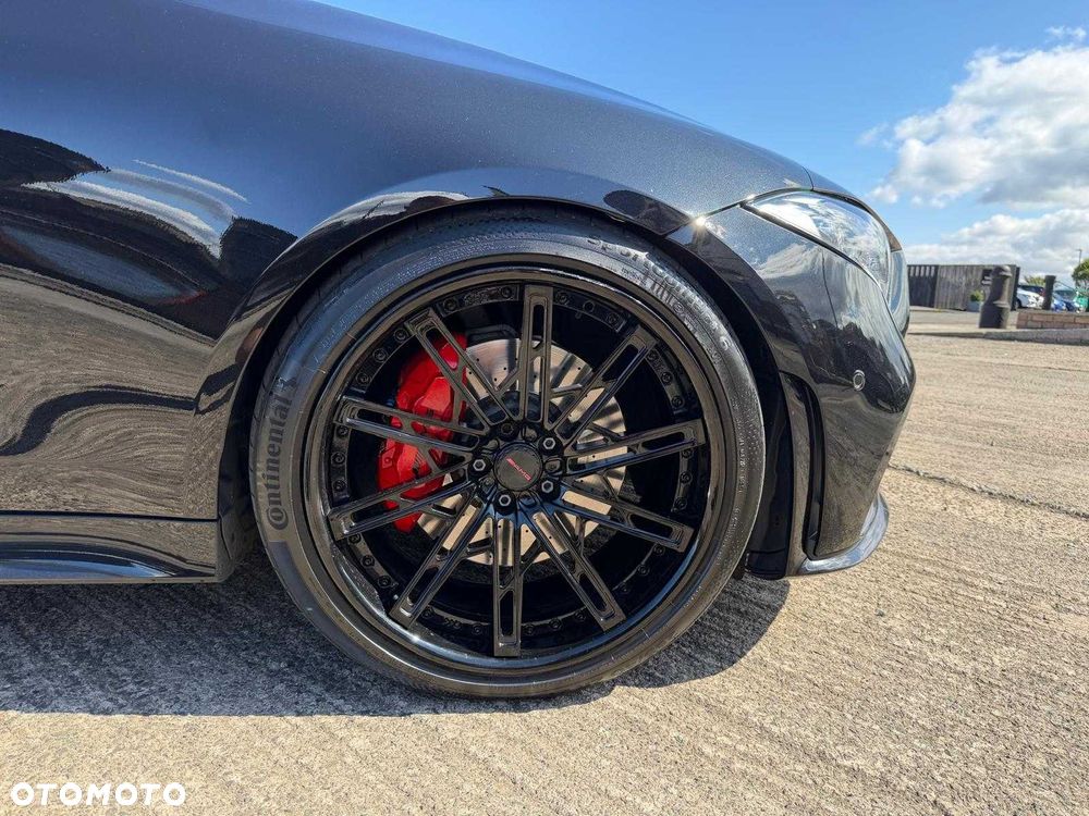 Mercedes-Benz CLS - 4