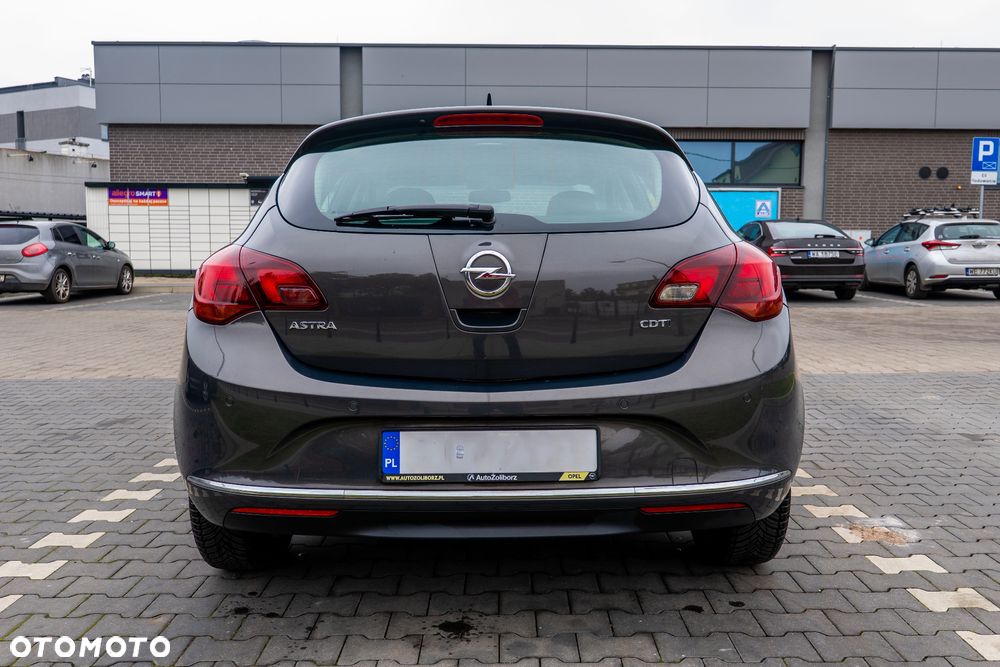 Opel Astra 1.7 CDTI Cosmo - 29