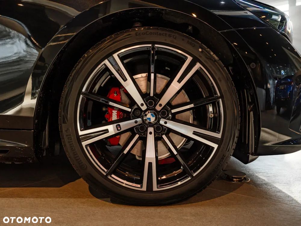 BMW Seria 5 530e PHEV - 4