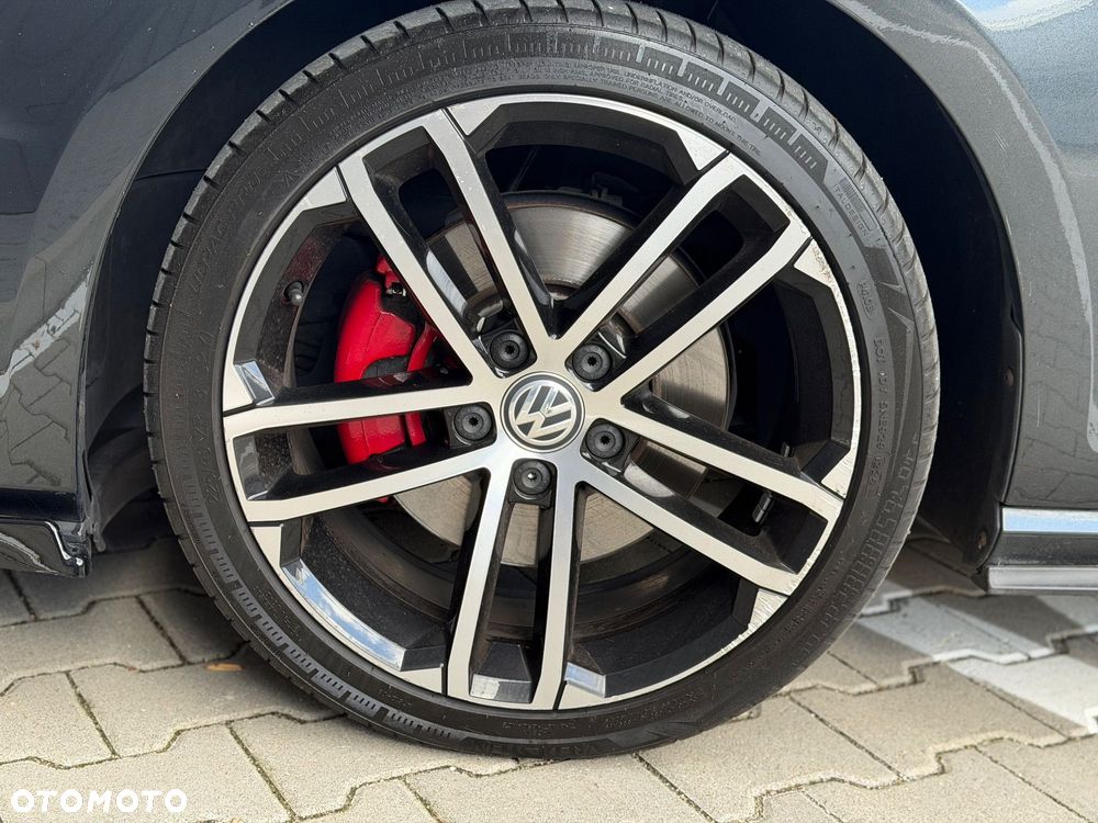 Volkswagen Golf GTD 2.0 TDI SCR DSG - 39