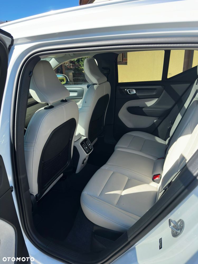 Volvo XC 40 B5 B AWD Ultimate Bright - 15