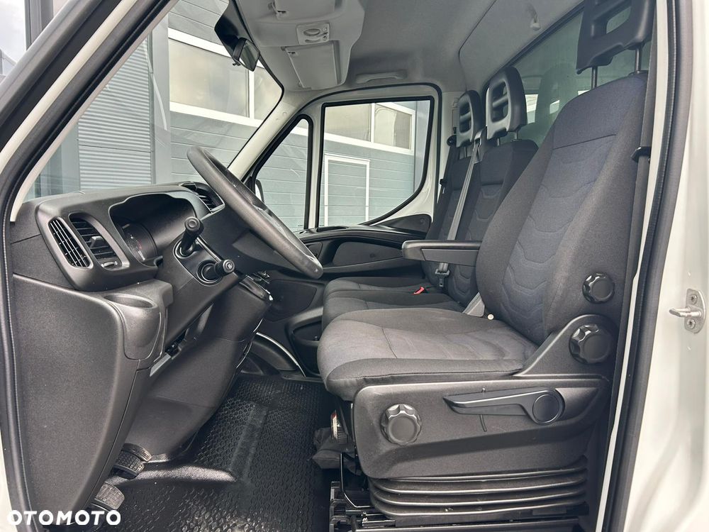Iveco Daily 35C14 Kontener 8 palet + winda 800kg + drzwi boczne **KLIMA**Serwis**Sprowadzony**2019R** - 12