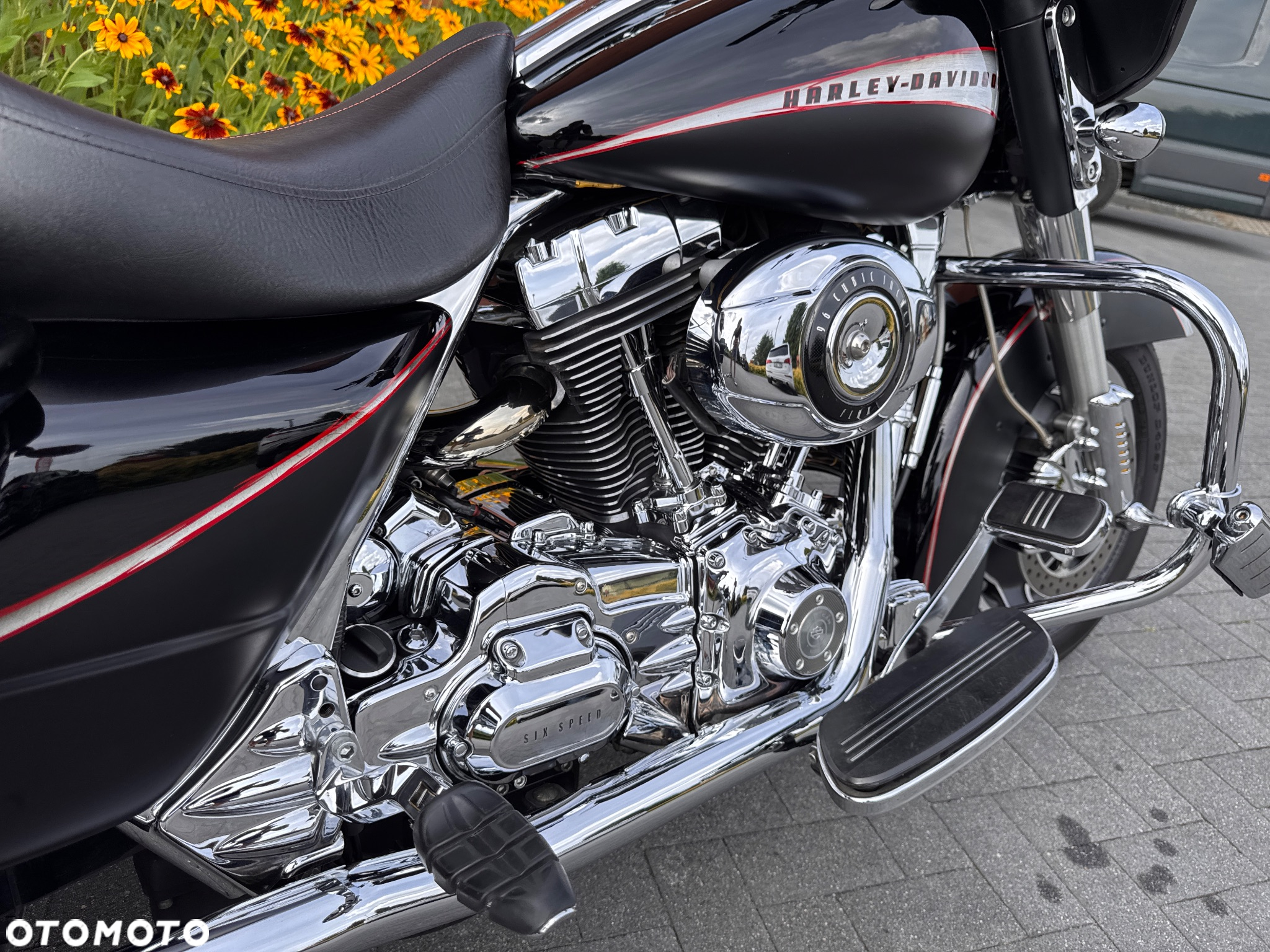 Harley-Davidson Touring Street Glide - 25