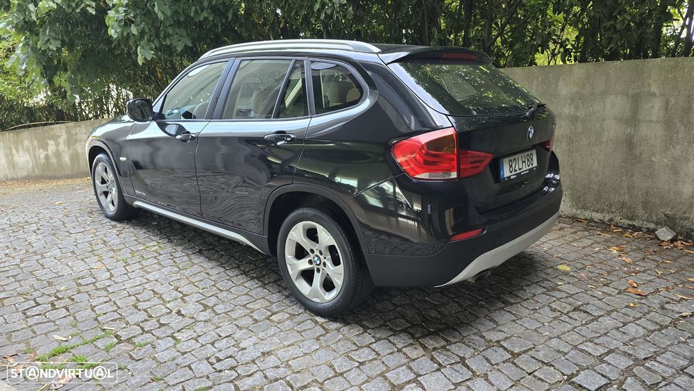 BMW X1 18 d sDrive Line Sport - 4