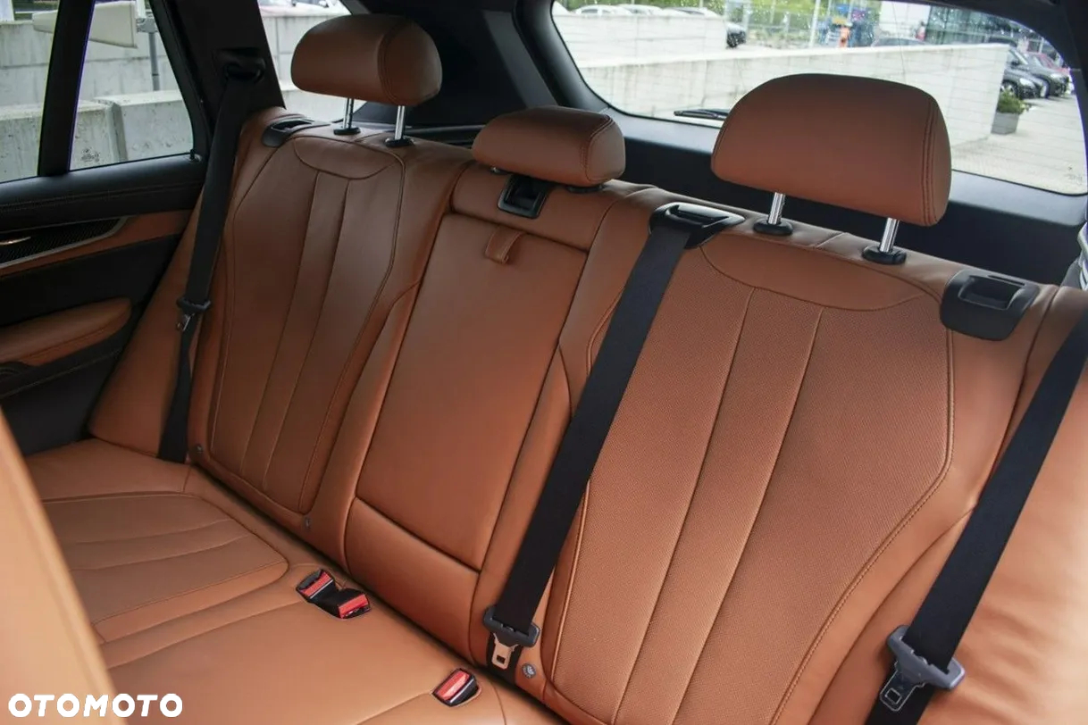 BMW X5 M Standard - 13