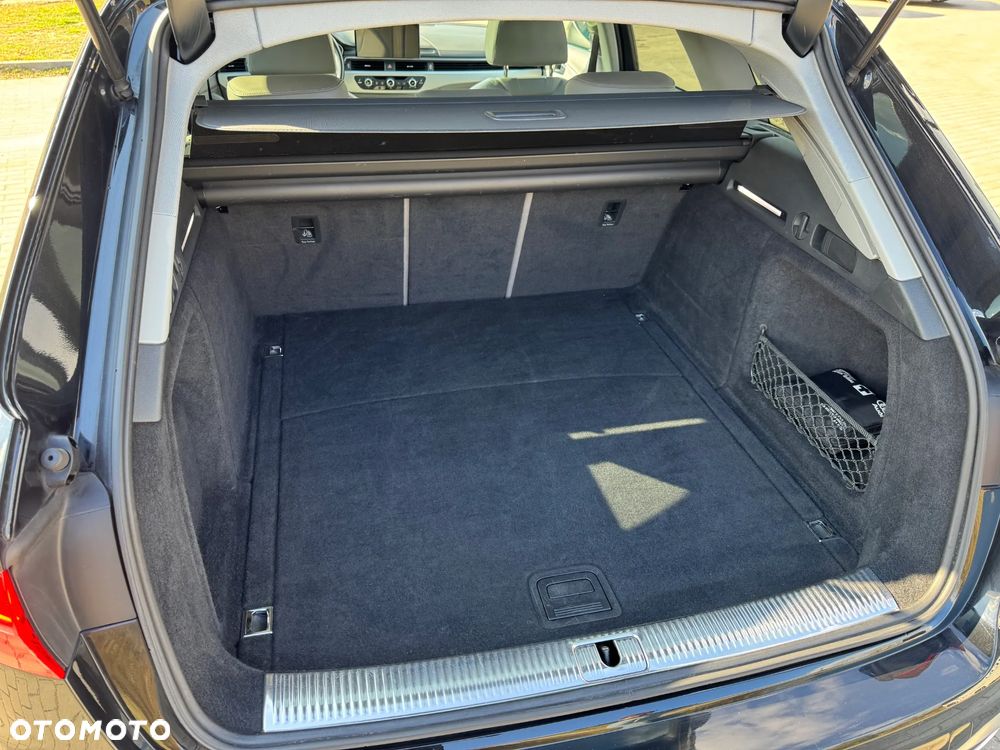 Audi A4 Avant 30 TDI mHEV S tronic - 36