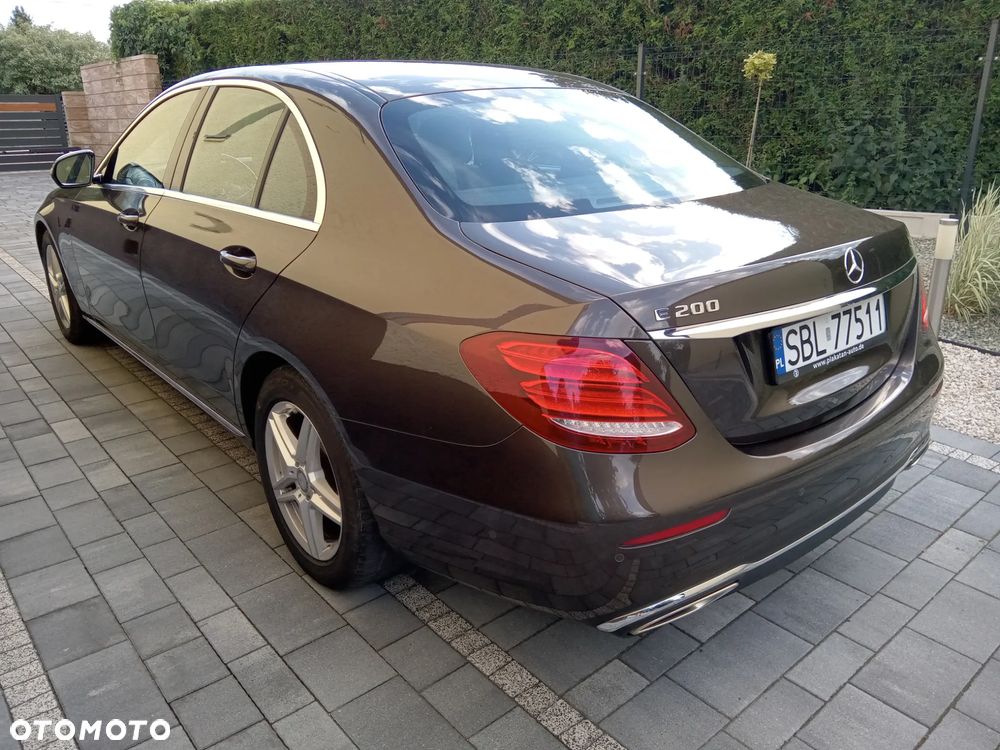 Mercedes-Benz Klasa E 200 9G-TRONIC Avantgarde - 8