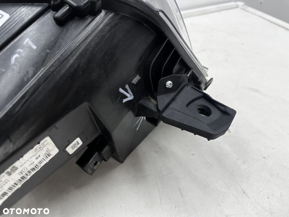 Lampa reflektor Toyota ProAce Expert Jumpy Scudo Ulysse Vivaro C Life 23r.- LIFT EU lewa przednia Eu - 9