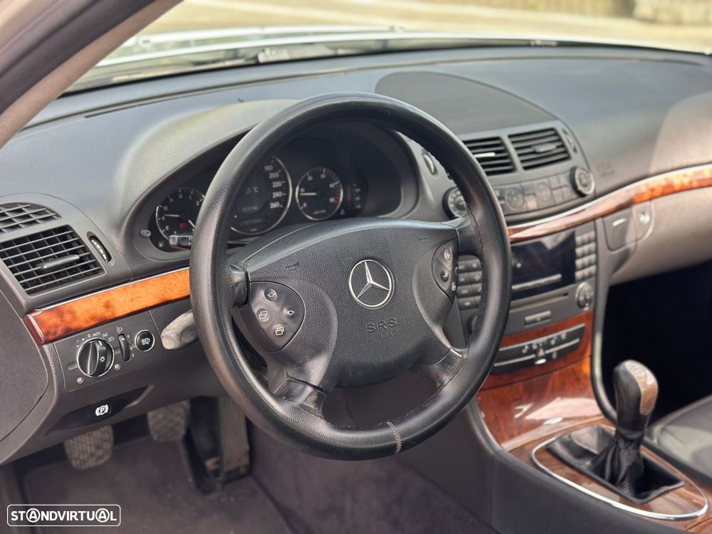 Mercedes-Benz E 270 CDi Elegance - 30