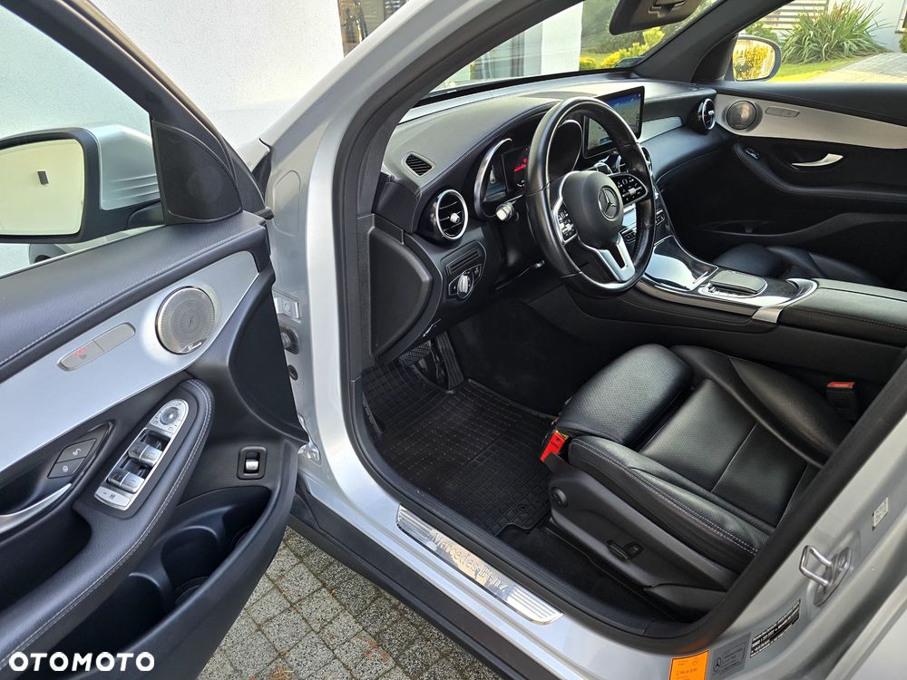 Mercedes-Benz GLC - 26