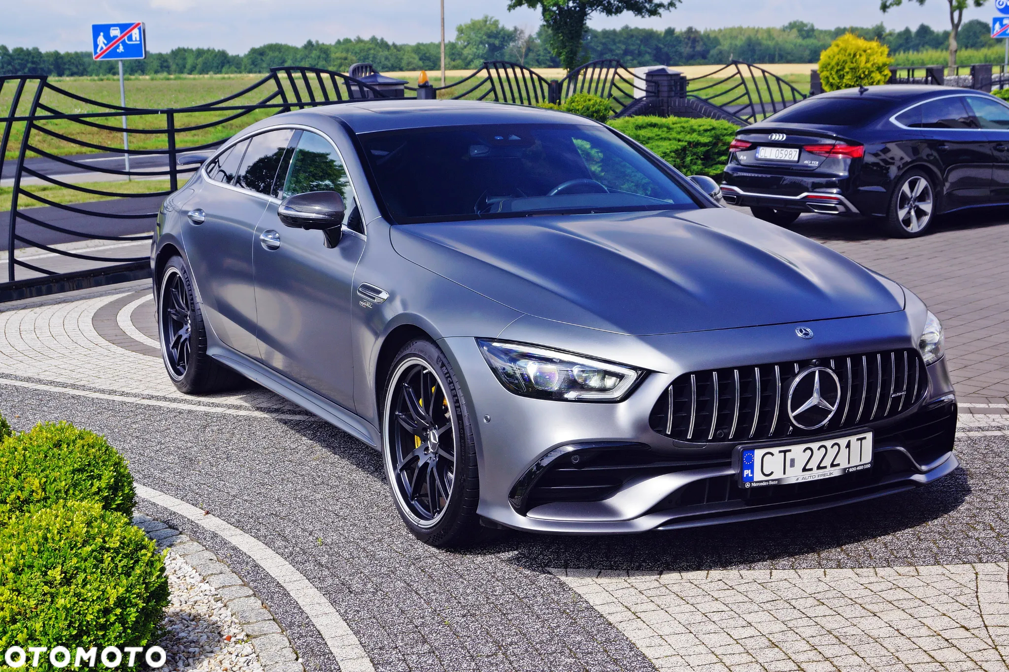 Mercedes-Benz AMG GT 43 4-Matic+ - 2