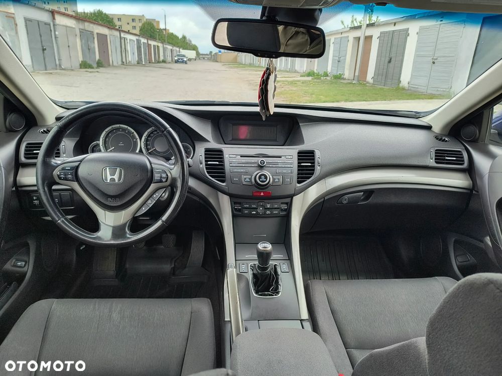 Honda Accord 2.0 Elegance - 12