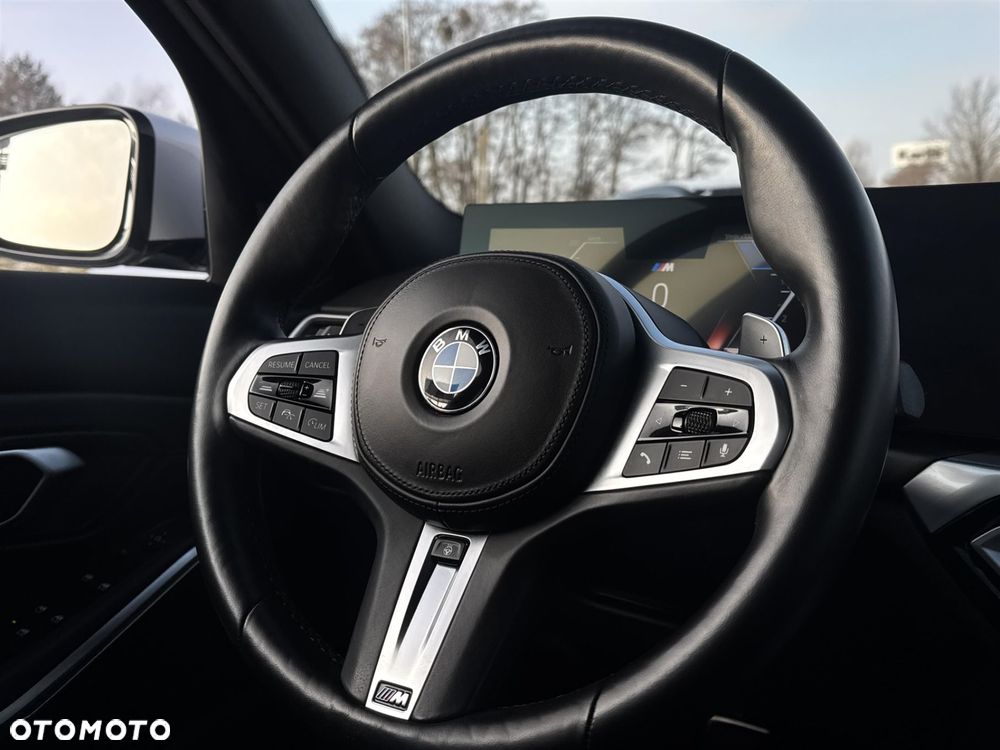 BMW Seria 3 320d xDrive - 16