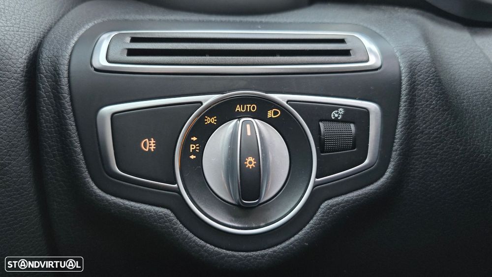 Mercedes-Benz C 200 - 13
