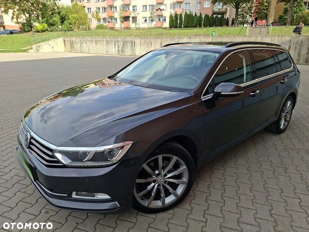 Volkswagen Passat - 17