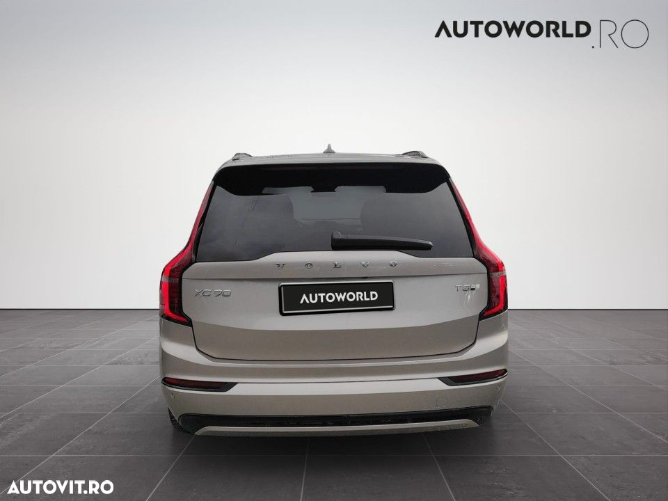 Volvo XC 90 T8 AWD PHEV Ultra Dark - 8