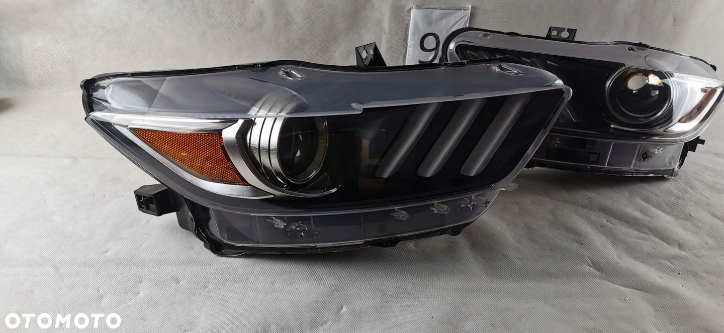 FORD MUSTANG XENON LED LEWY PRAWY REFLEKTOR LAMPA USA - 3