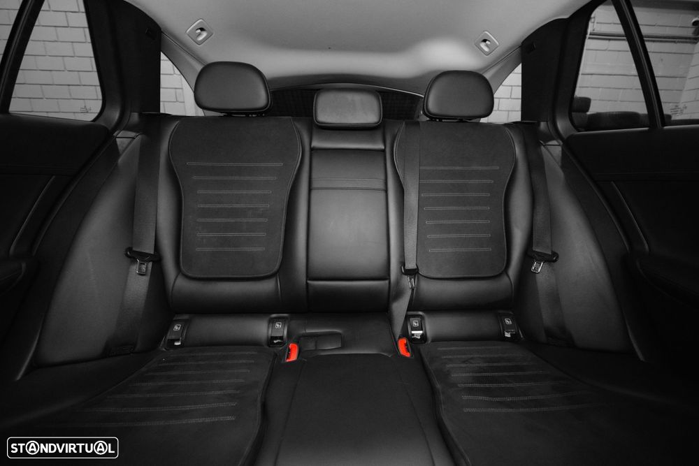 Mercedes-Benz C 300 e AMG Line - 5