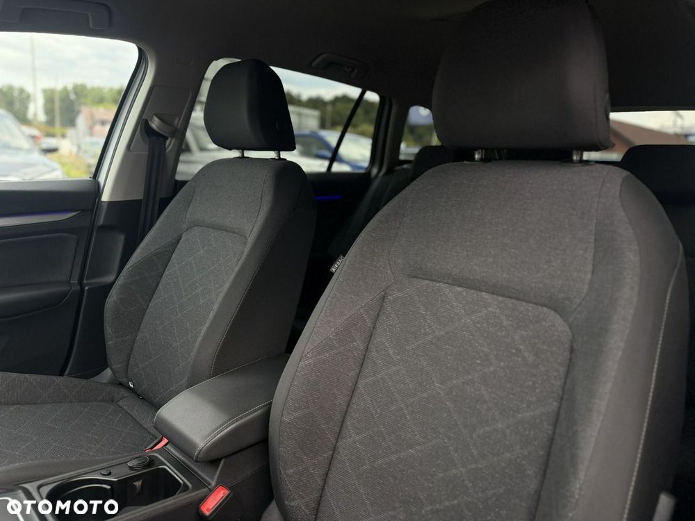 Volkswagen Golf 1.5 eTSI EVO Life DSG - 10