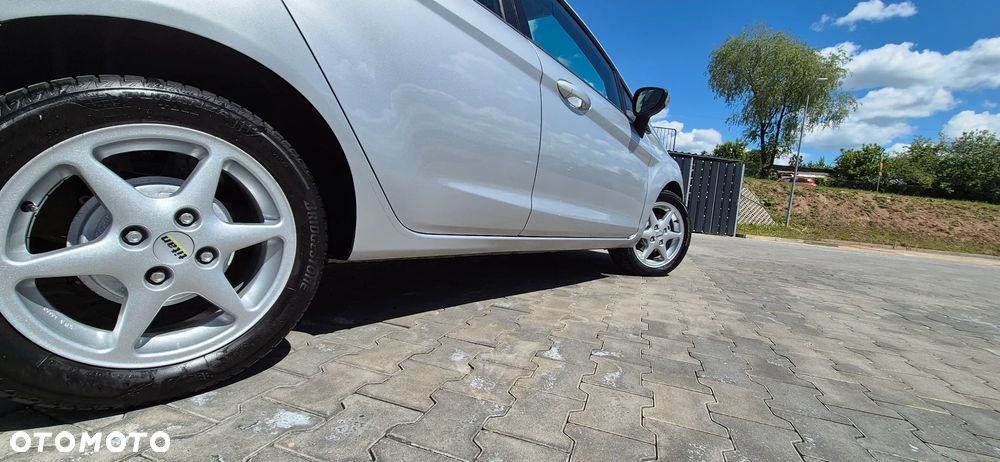 Ford Fiesta 1.25 Ambiente - 13