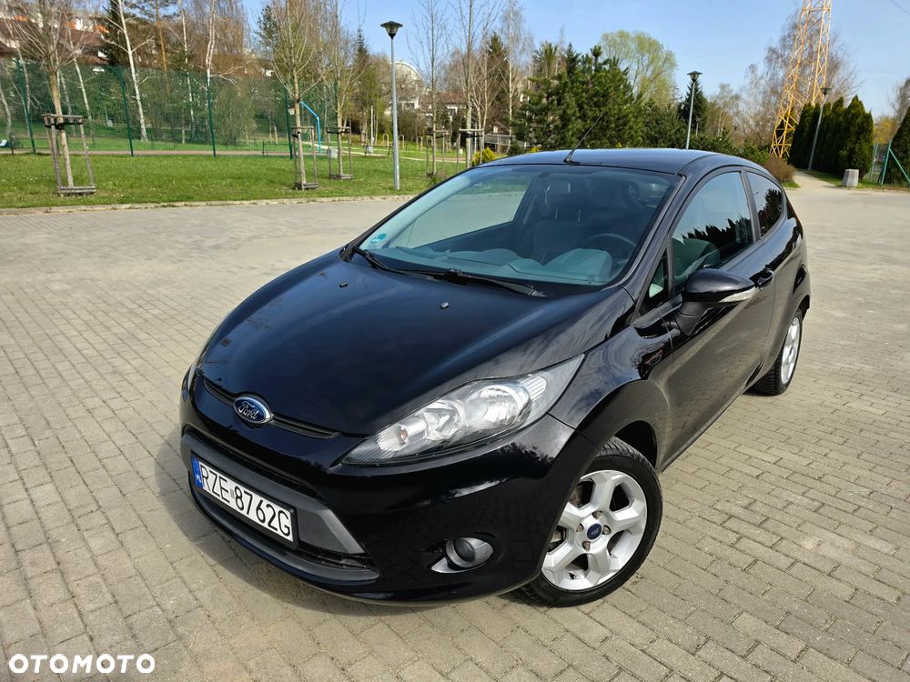 Ford Fiesta 1.25 Ambiente - 1
