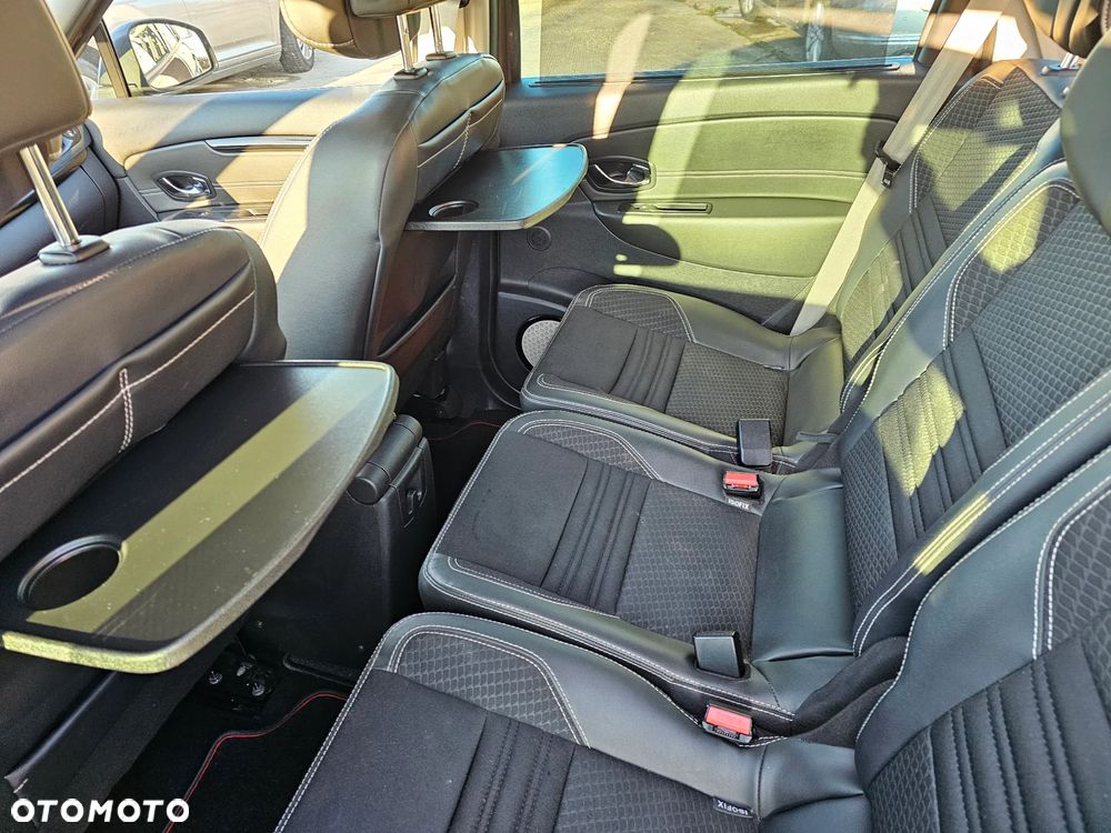 Renault Scenic - 21