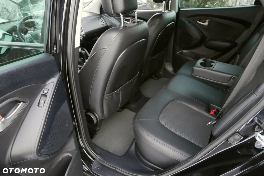 Hyundai ix35 2.0 CRDi 4WD Automatik Premium - 14