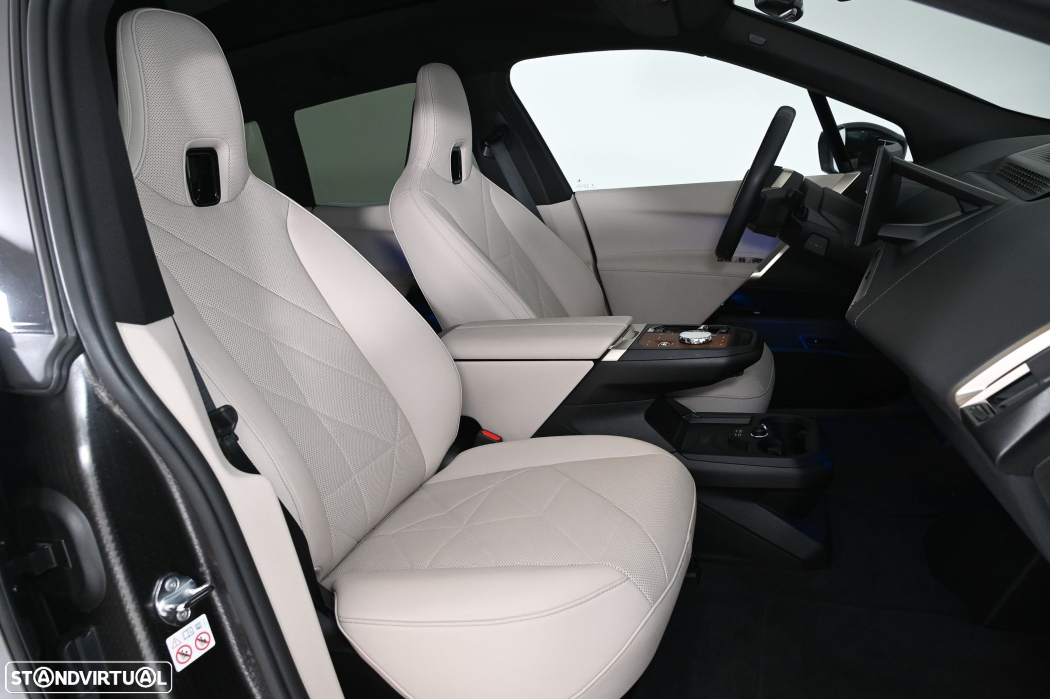 BMW iX xDrive 40 - 4