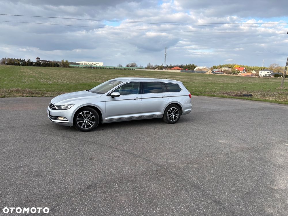 Volkswagen Passat 2.0 TDI SCR Highline - 16