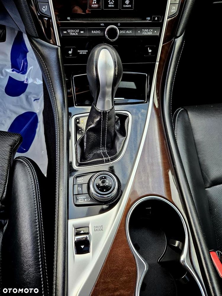 Infiniti Q50 - 28