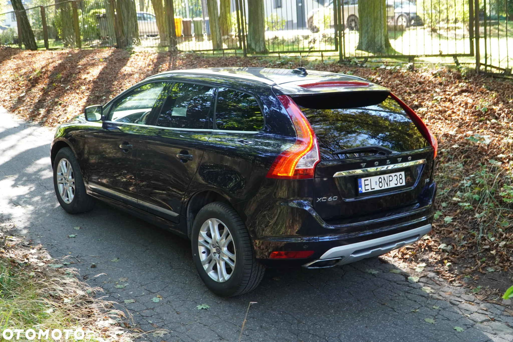 Volvo XC 60 T5 Momentum - 5