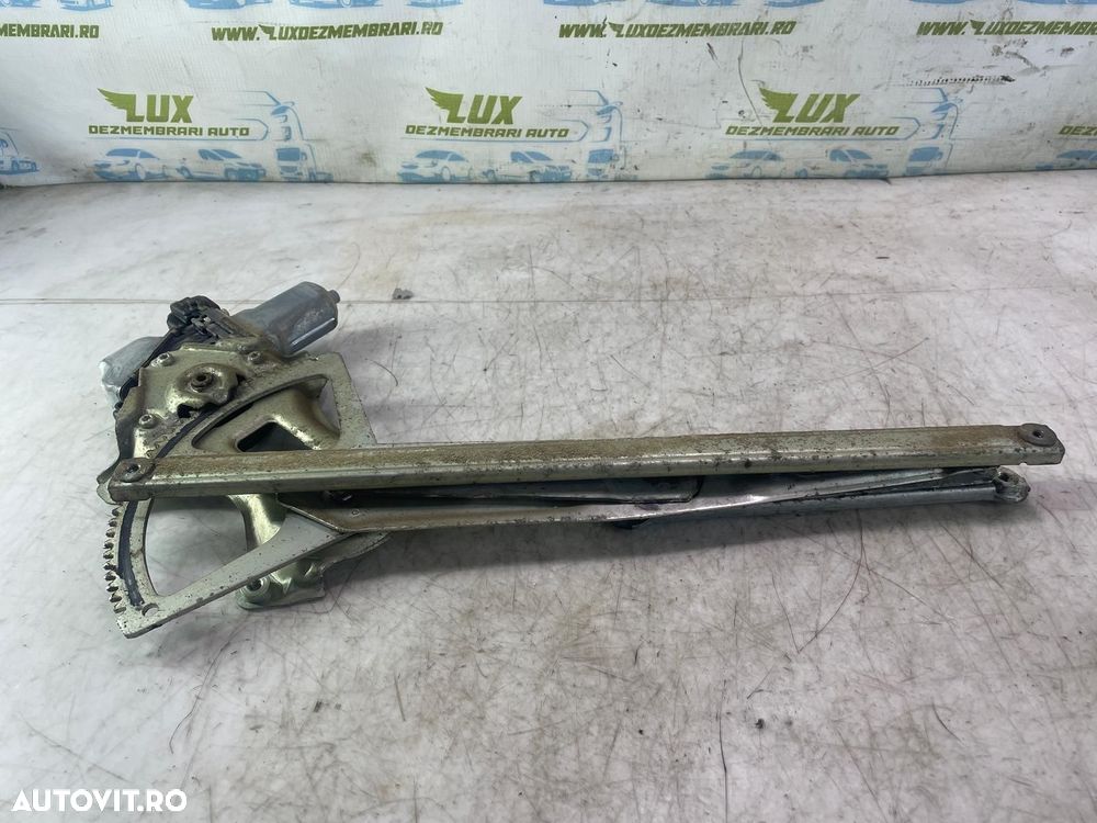 Macara stanga fata Toyota Urban Cruiser 1 [2008 - 2020] 1.4 d 1NDTV - 1