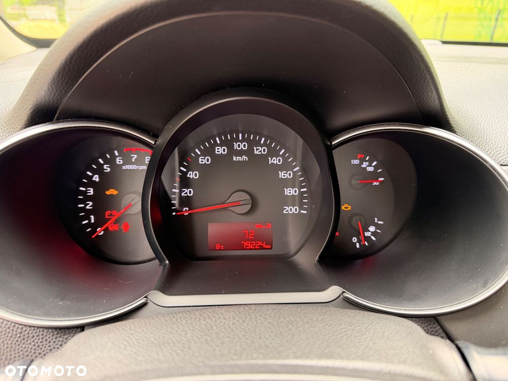 Kia Picanto - 9