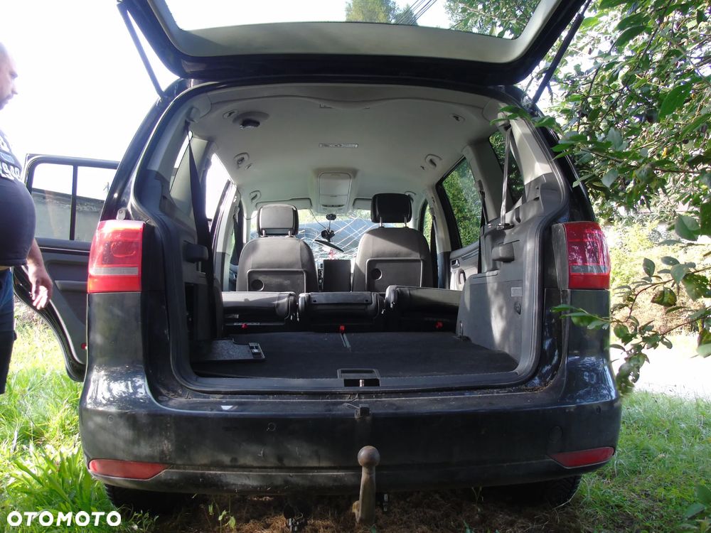 Volkswagen Touran 2.0 TDI DPF Comfortline - 7