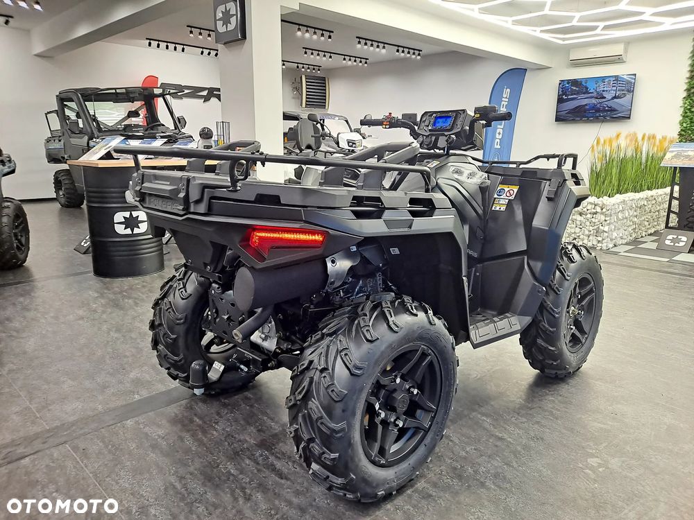 Polaris Sportsman - 8