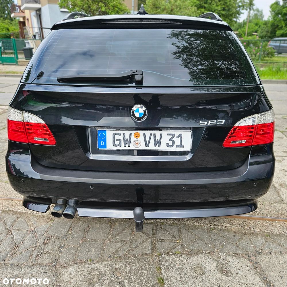 BMW Seria 5 523i Edition Exclusive - 14