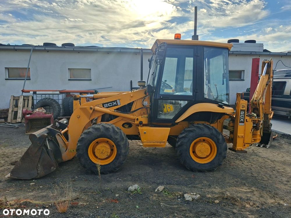 JCB 2Cx 4X4 - 8