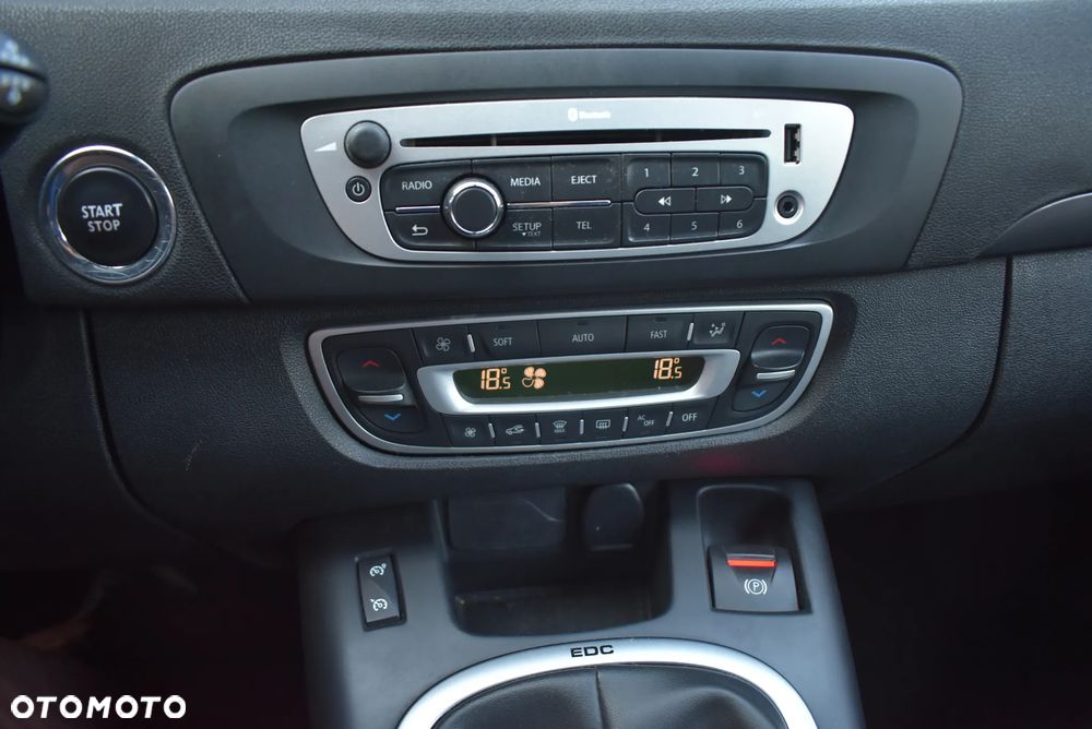 Renault Scenic dCi 110 EDC LIMITED - 19