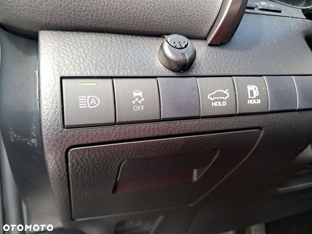 Toyota Camry 2.5 Hybrid Executive CVT - 22