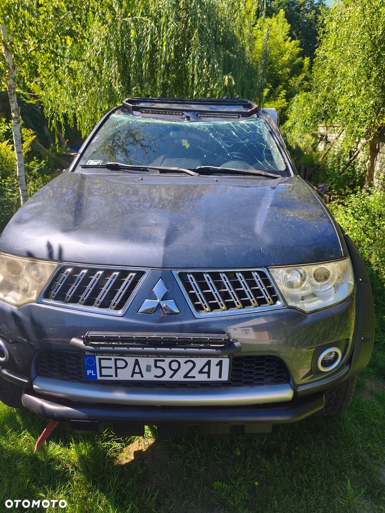 Mitsubishi L200 2.5 DID Intense + - 1