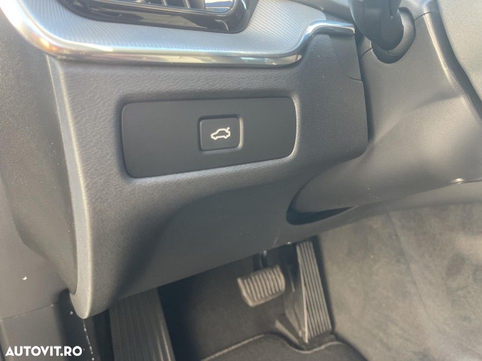 Volvo XC 60 - 19