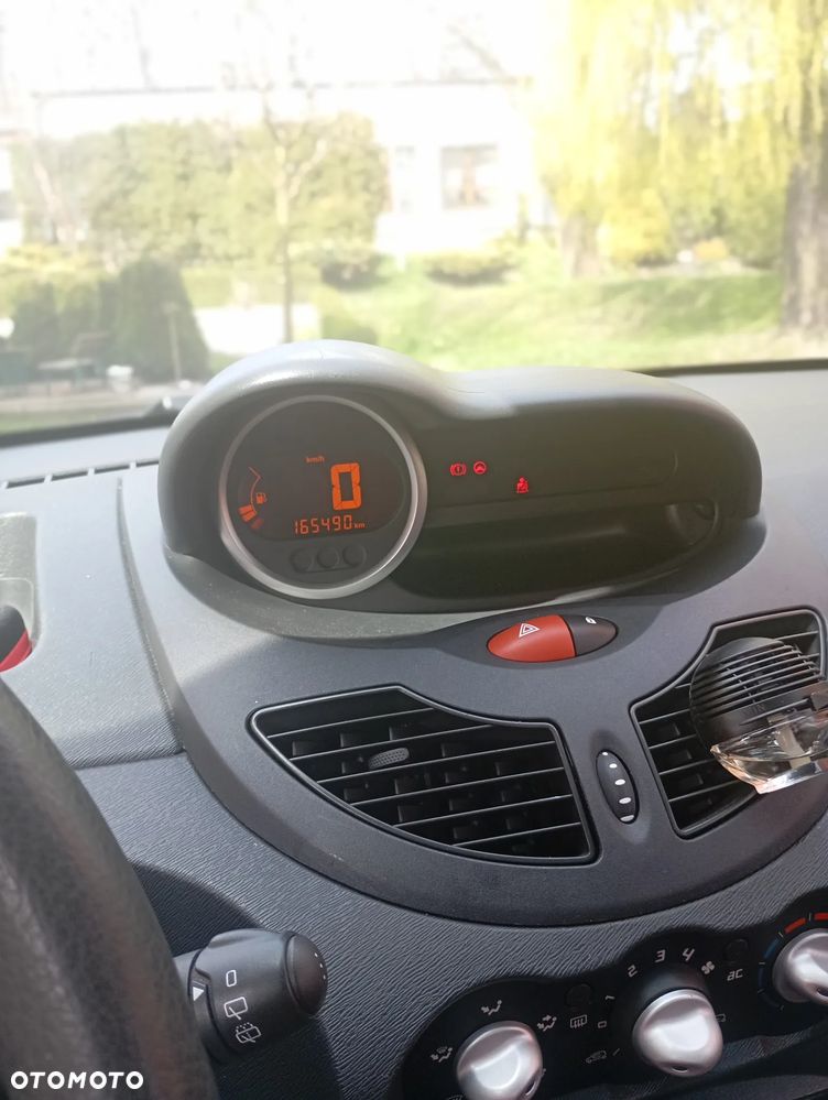 Renault Twingo 1.2 LEV 16V 75 Authentique - 5