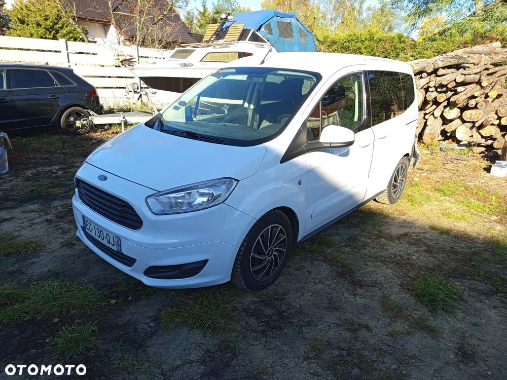 Ford Tourneo Courier 1.0 EcoBoost Ambiente - 2