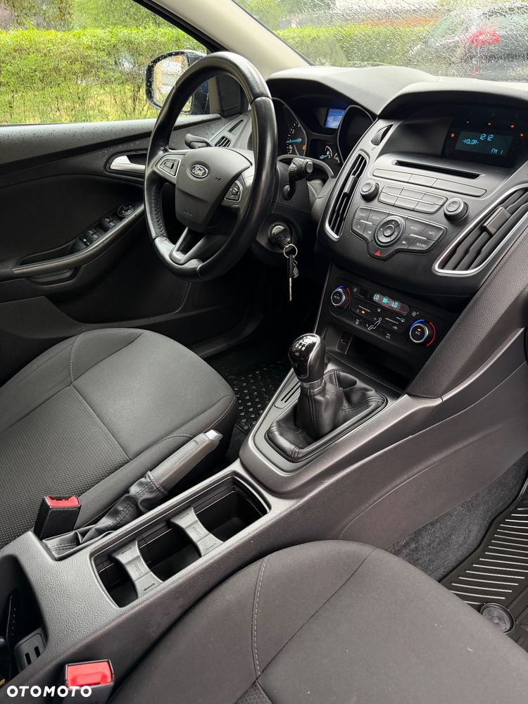 Ford Focus 1.6 Platinium X - 8