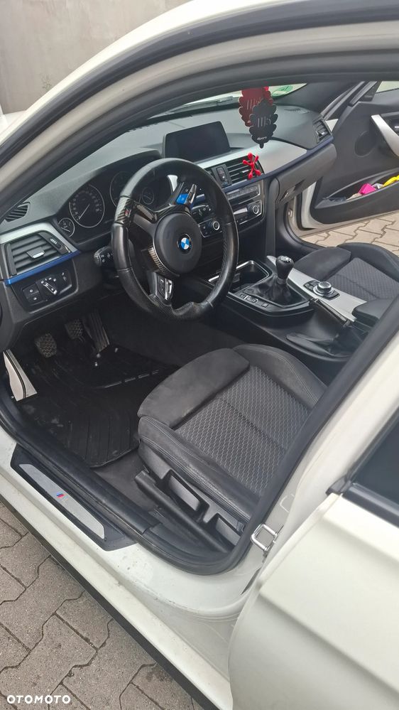 BMW Seria 3 318d - 8