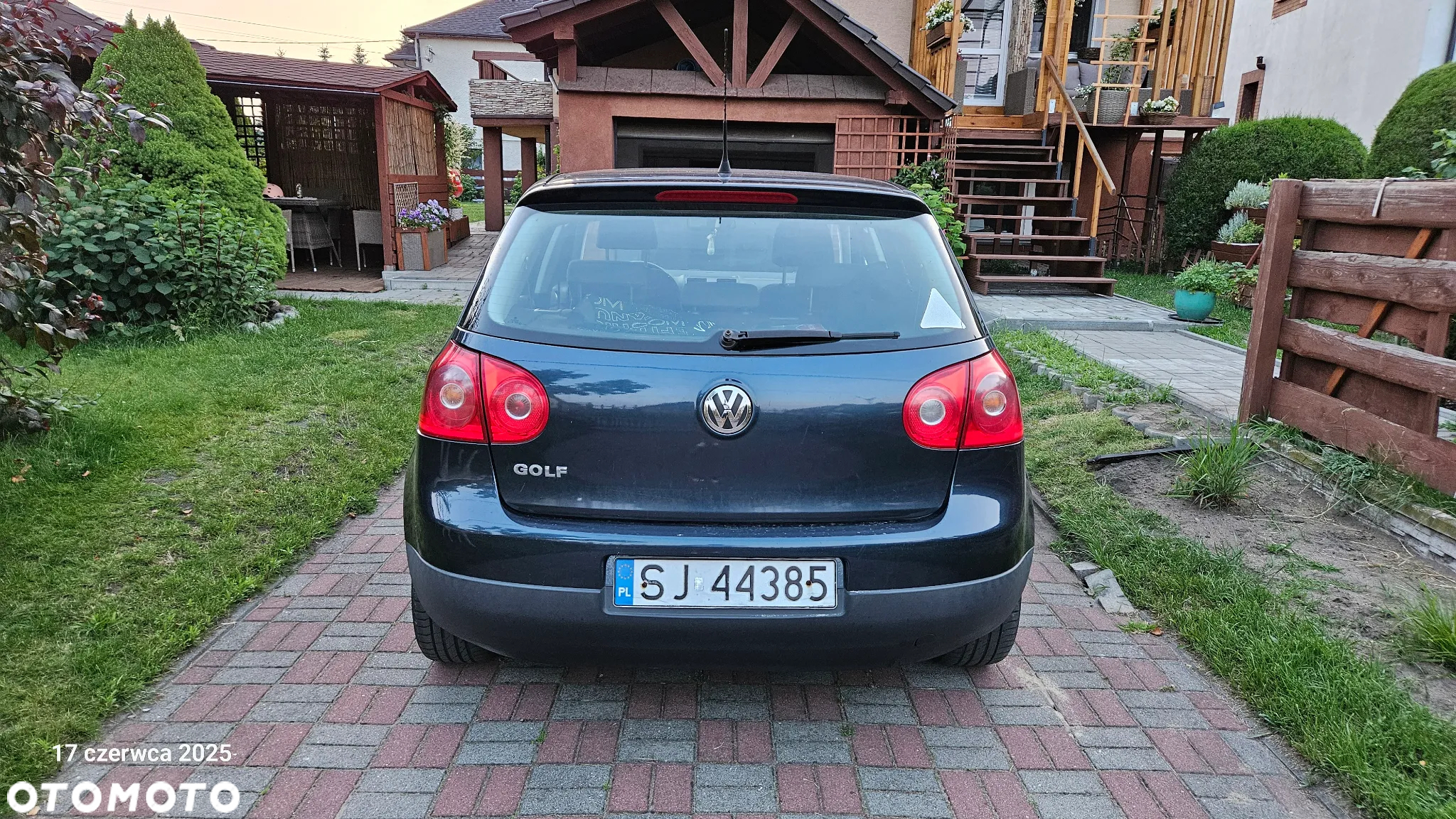 Volkswagen Golf - 6