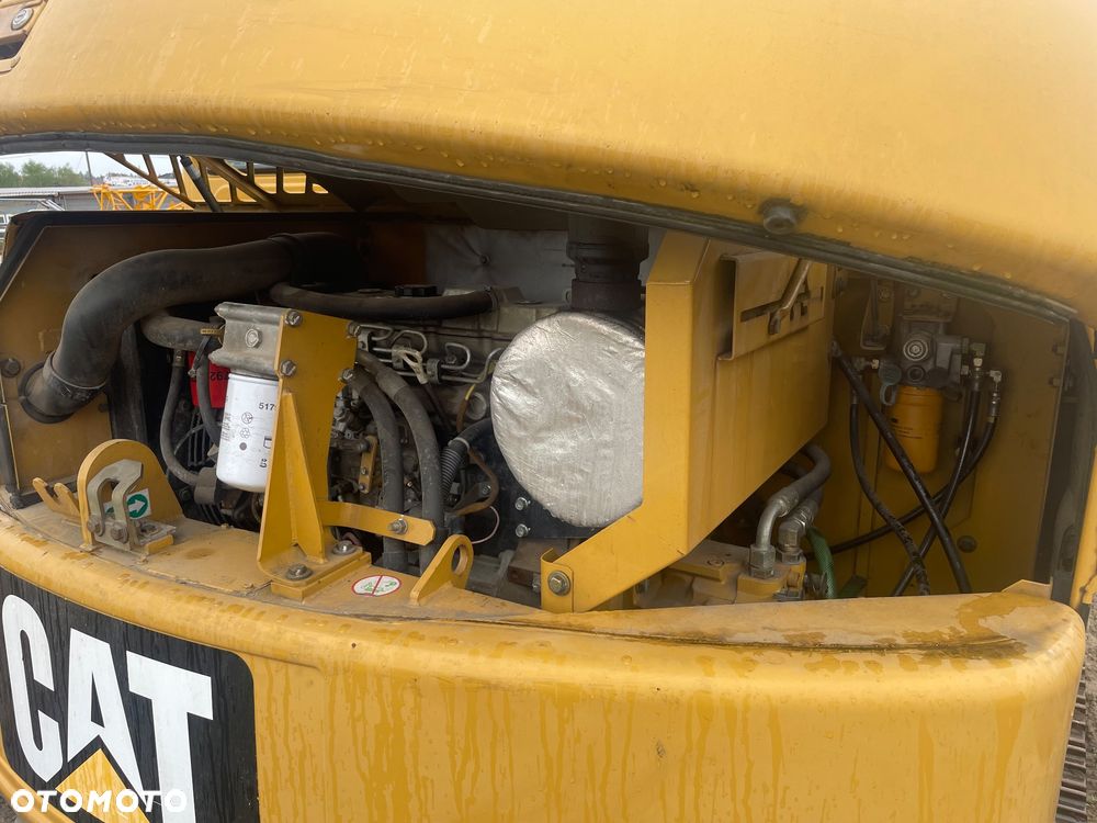 Caterpillar 307C - 9