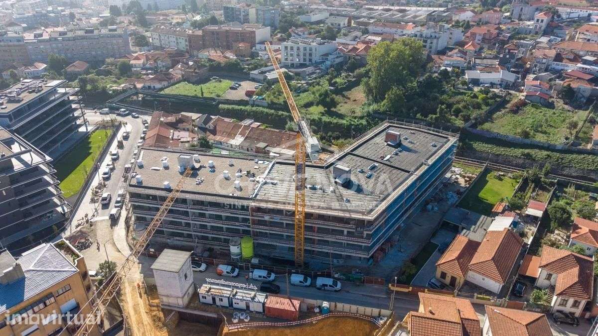 Apartamento T1 Novo c/ Terraço e Lugar de Garagem em Santa Marinha - Grande imagem: 3/23